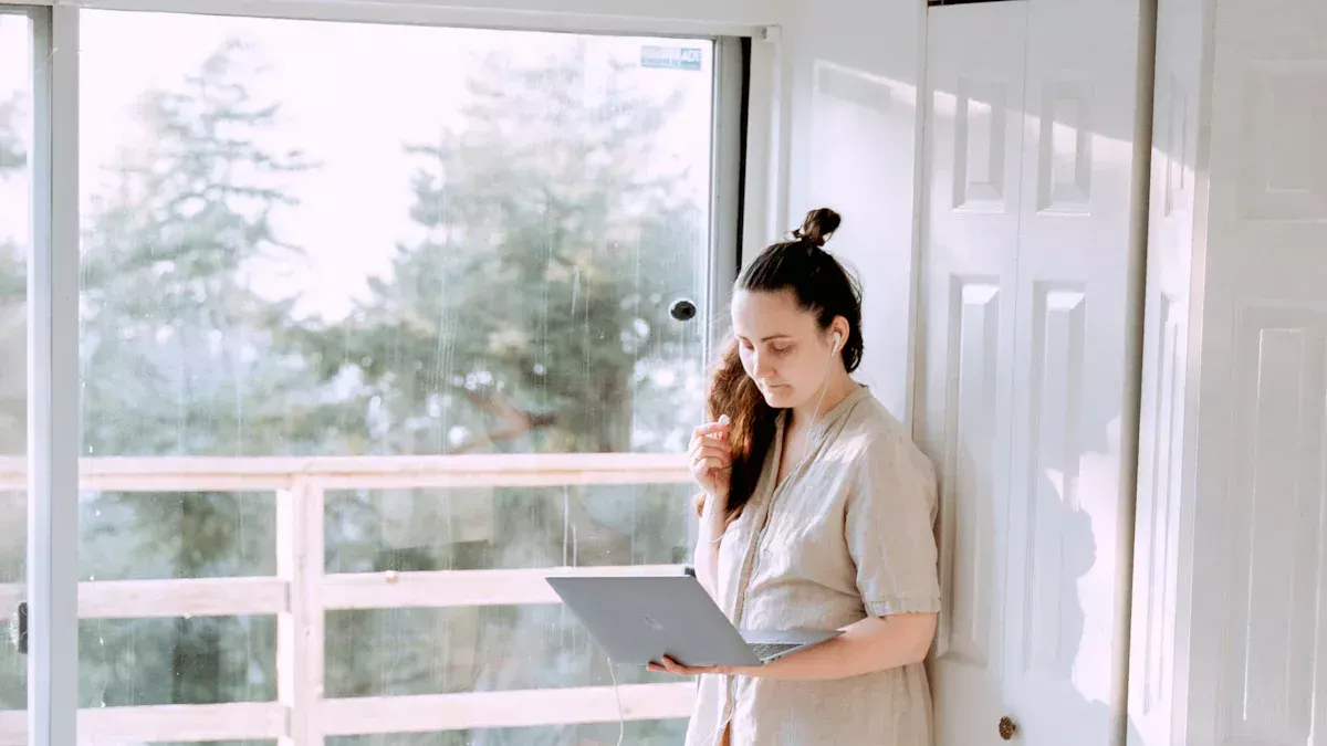 Hoeveel uur kan een luier worden gebruikt voor volwassenen?